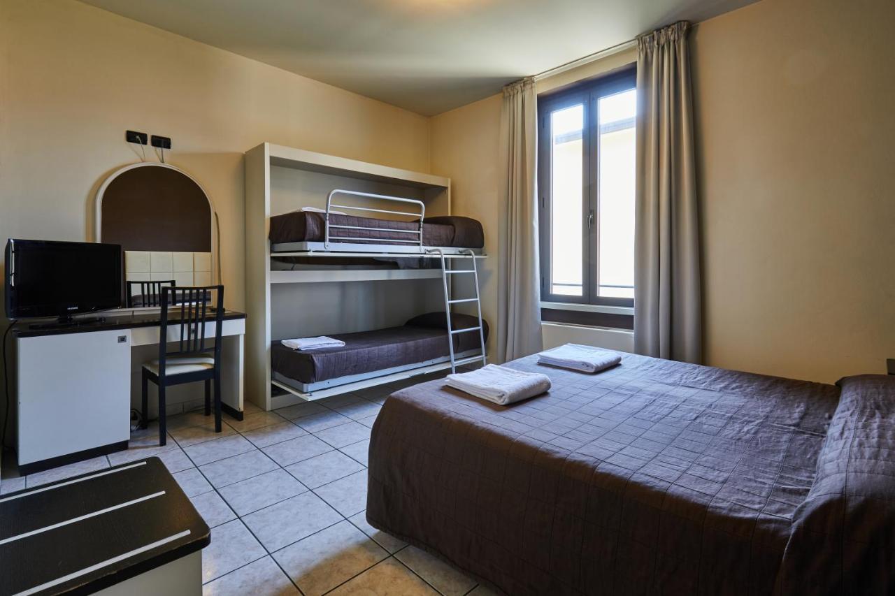 Hotel Montebello Montecatini Terme Kültér fotó